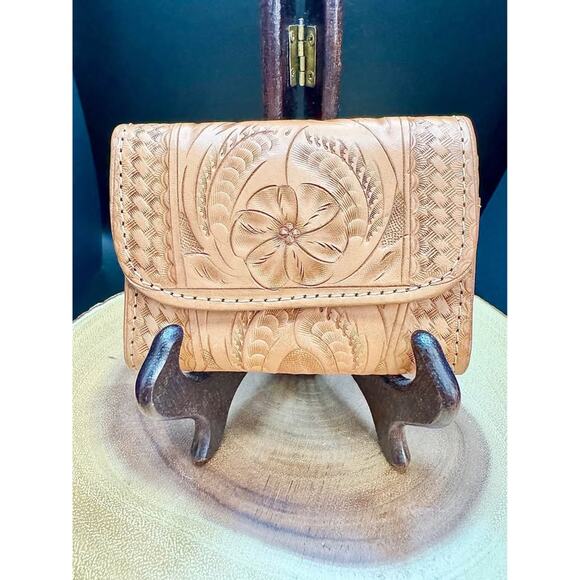 Vintage Handmade Floral Leather Wallet - Picture 1 of 7